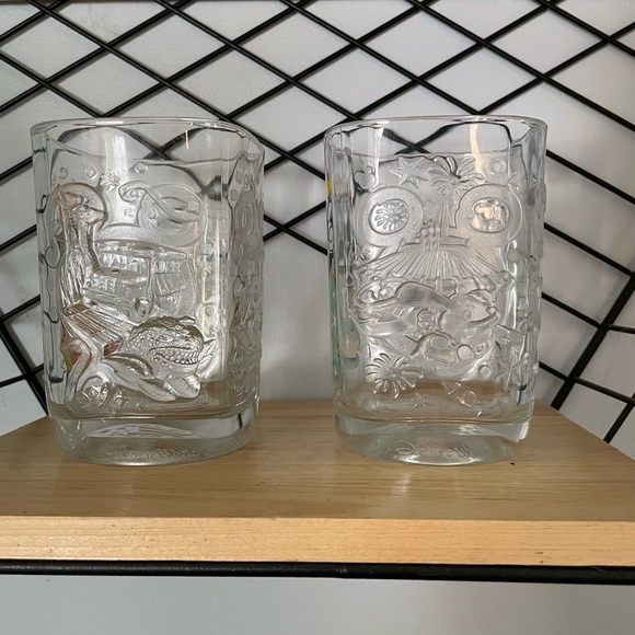 McDonald X Disney World 2000 celebration - Picture 2 of 5